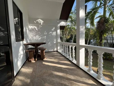 Charming Villa Suite with Balcony near Beach – Foto 9